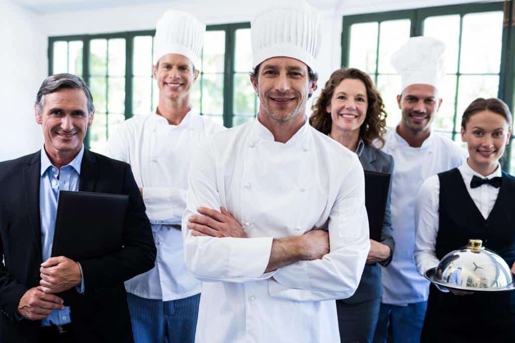 RESTAURANTE SOLICITA PERSONAL PARA TRABAJAR | POSTULA